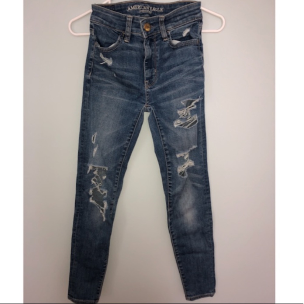 american eagle ripped jeans